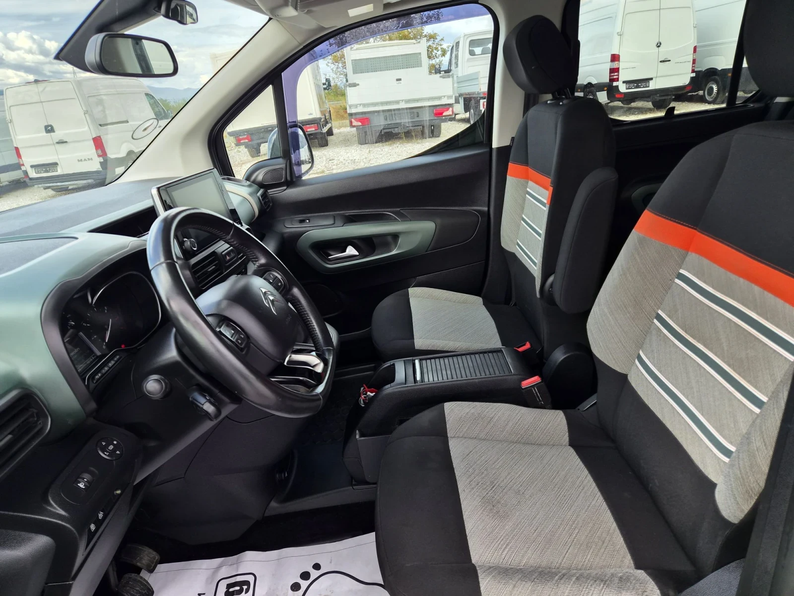 Citroen Berlingo XTR 1.5 * ���� * ������� * Head -Up | Mobile.bg � ����������� 9