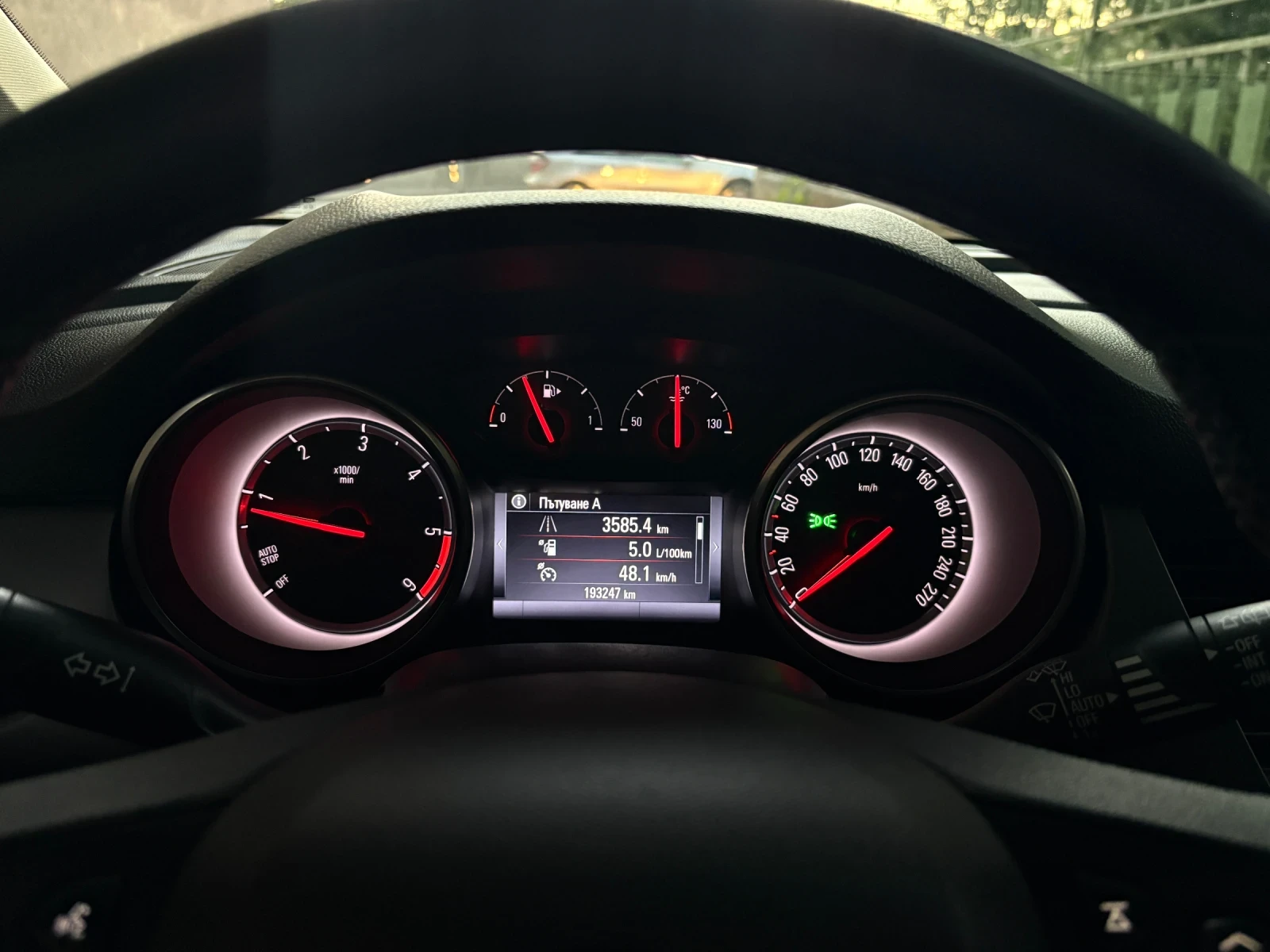 Opel Astra 1.6CDTI Навигация Car-Play* ОБСЛУЖЕНИ ВЕРИГИ* , снимка 12 - Автомобили и джипове - 56120810