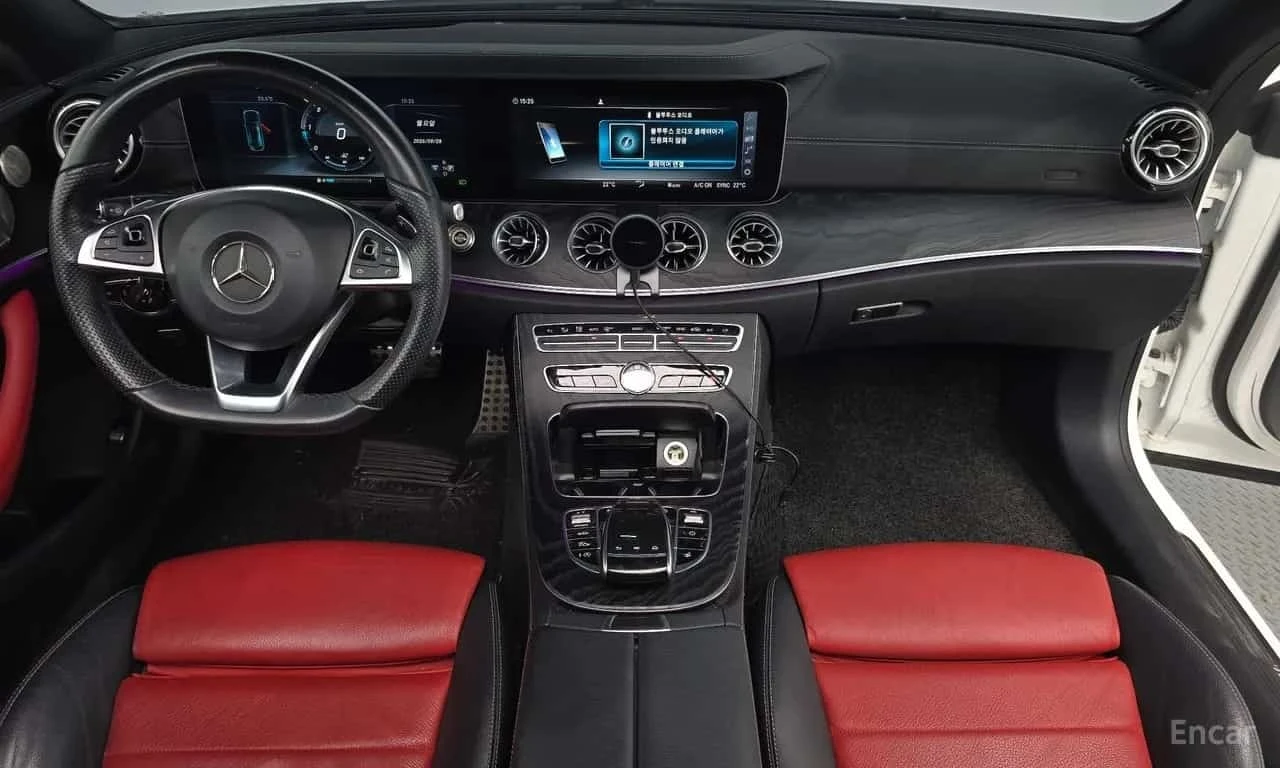 Mercedes-Benz E 220 d Coupe/АМГ ПАКЕТ/ФИНАНСИРАНЕ, снимка 7 - Автомобили и джипове - 56259324