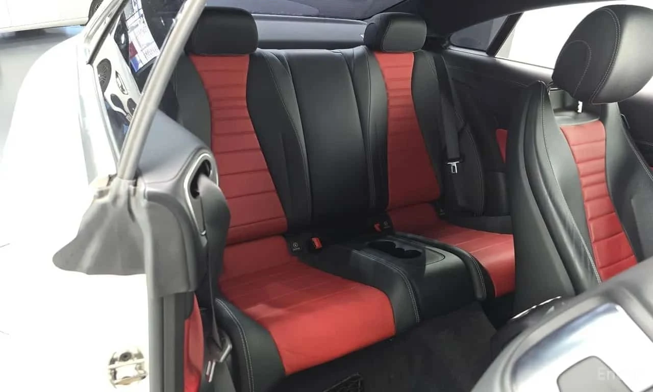 Mercedes-Benz E 220 d Coupe/АМГ ПАКЕТ/ФИНАНСИРАНЕ, снимка 11 - Автомобили и джипове - 56259324