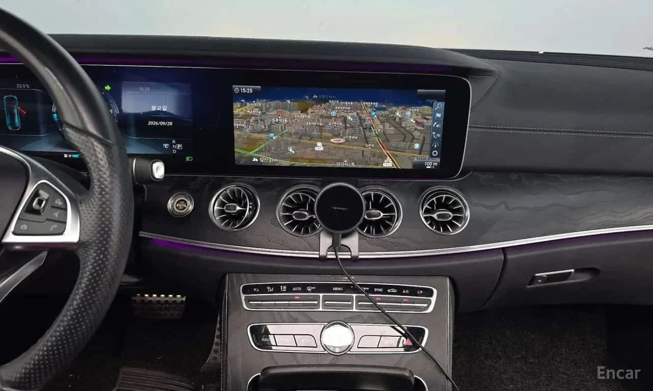 Mercedes-Benz E 220 d Coupe/АМГ ПАКЕТ/ФИНАНСИРАНЕ, снимка 13 - Автомобили и джипове - 56259324