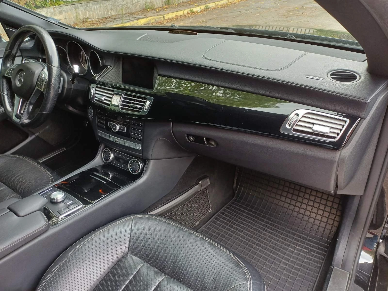 Mercedes-Benz CLS 350 CDI 4Matic AMG-Line Harman/Kardon | Mobile.bg � ����������� 13