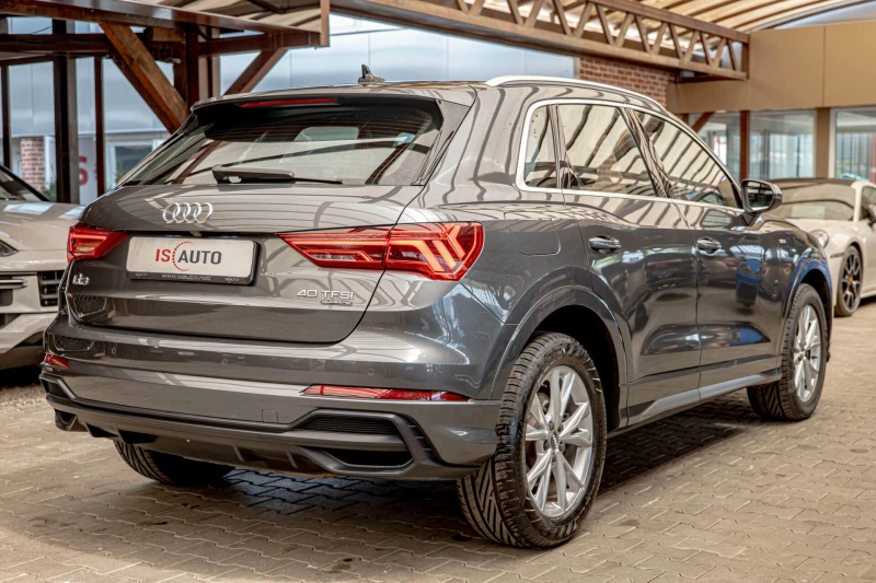Audi Q3 40TFSI/Quattro/Sline/Панорама/Side Assist/Virtual/, снимка 5 - Автомобили и джипове - 51435264