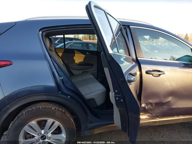 Kia Sportage 2.4l Lx, снимка 8 - Автомобили и джипове - 53391210