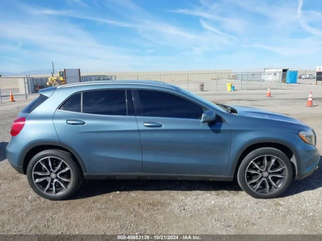 Mercedes-Benz GLA 250 4MATIC, снимка 11 - Автомобили и джипове - 48210645