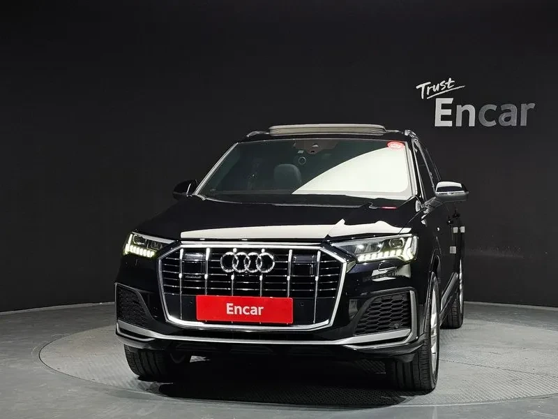 Audi Q7 45 TDI QUATTRO PREMIUM, снимка 3 - Автомобили и джипове - 55322553