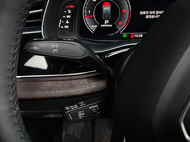 Audi Q7 45 TDI QUATTRO PREMIUM, снимка 13 - Автомобили и джипове - 55322553