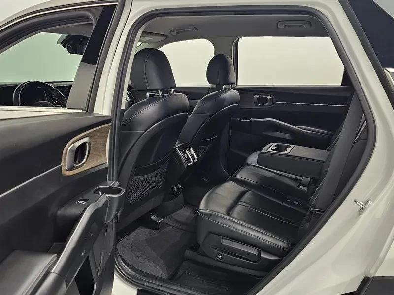 Kia Sorento, снимка 13 - Автомобили и джипове - 56690829