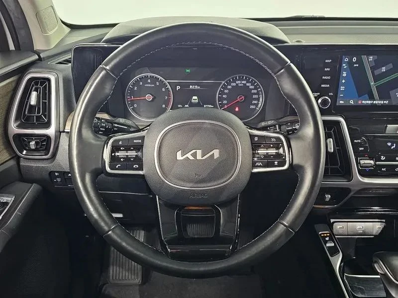 Kia Sorento, снимка 14 - Автомобили и джипове - 56690829