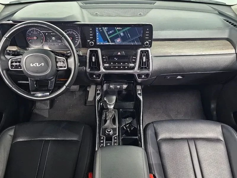 Kia Sorento, снимка 7 - Автомобили и джипове - 56690829