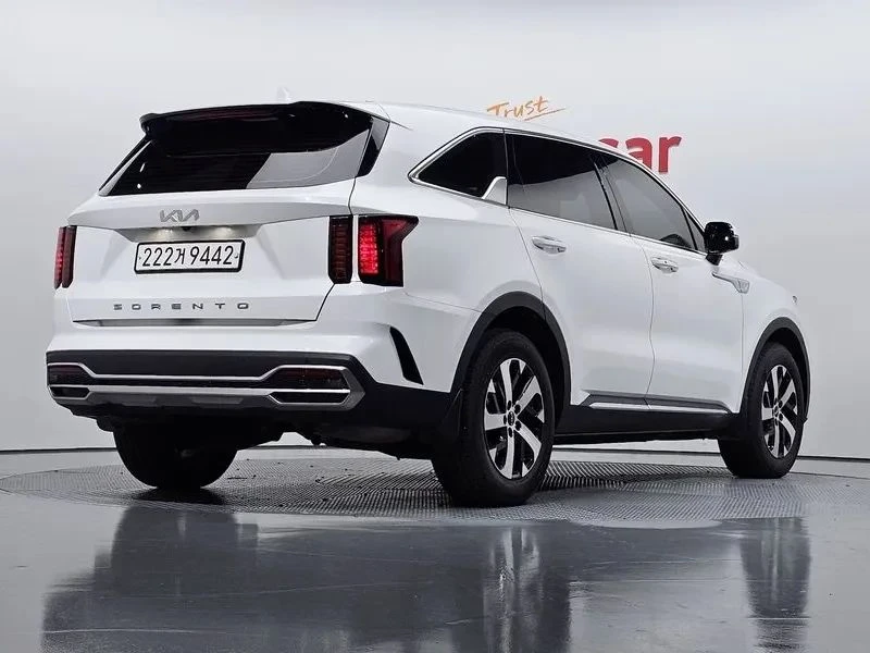 Kia Sorento, снимка 2 - Автомобили и джипове - 56690829