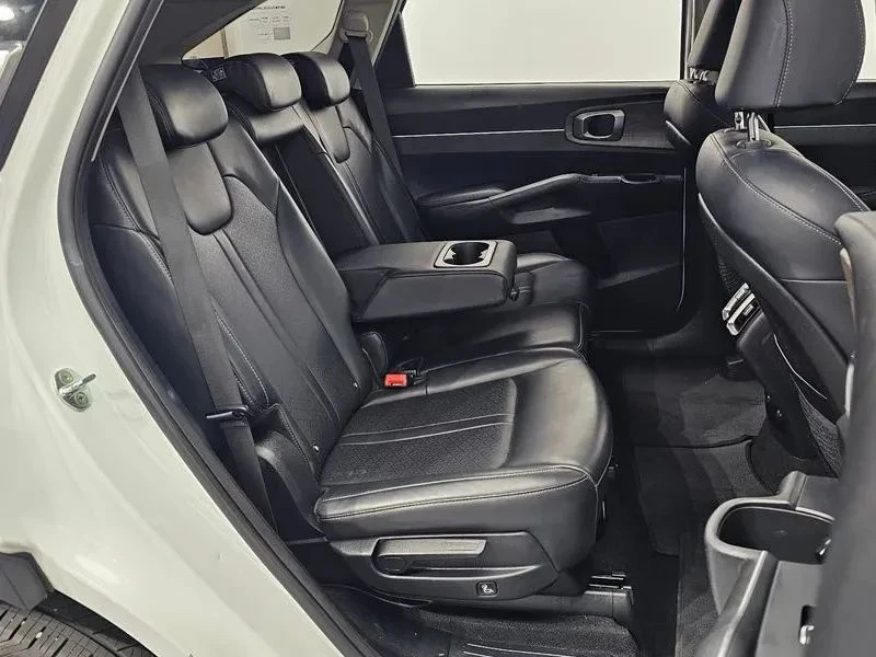 Kia Sorento, снимка 12 - Автомобили и джипове - 56690829