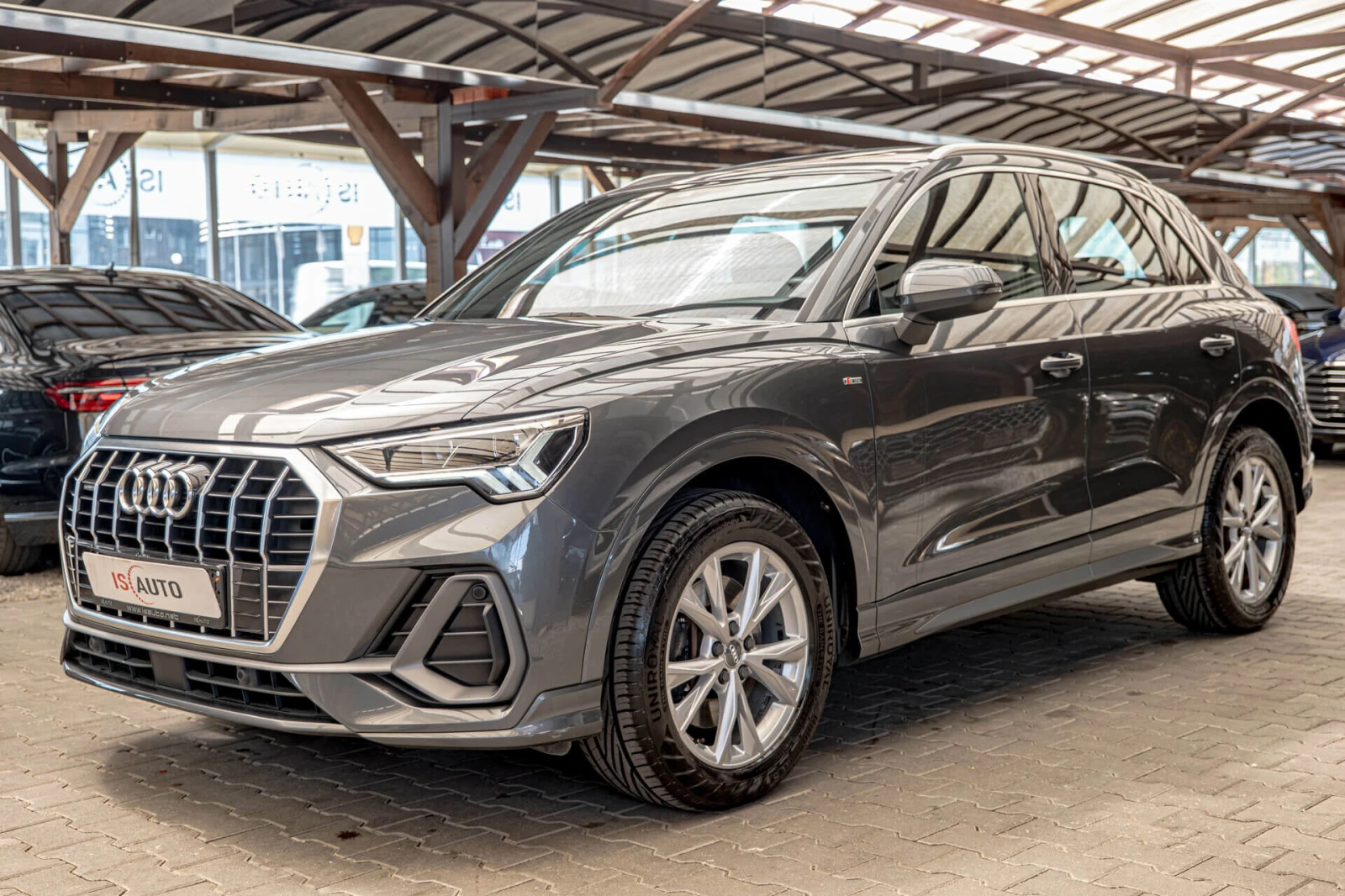 Audi Q3 40TFSI/Quattro/Sline/Панорама/Side Assist/Virtual/, снимка 1