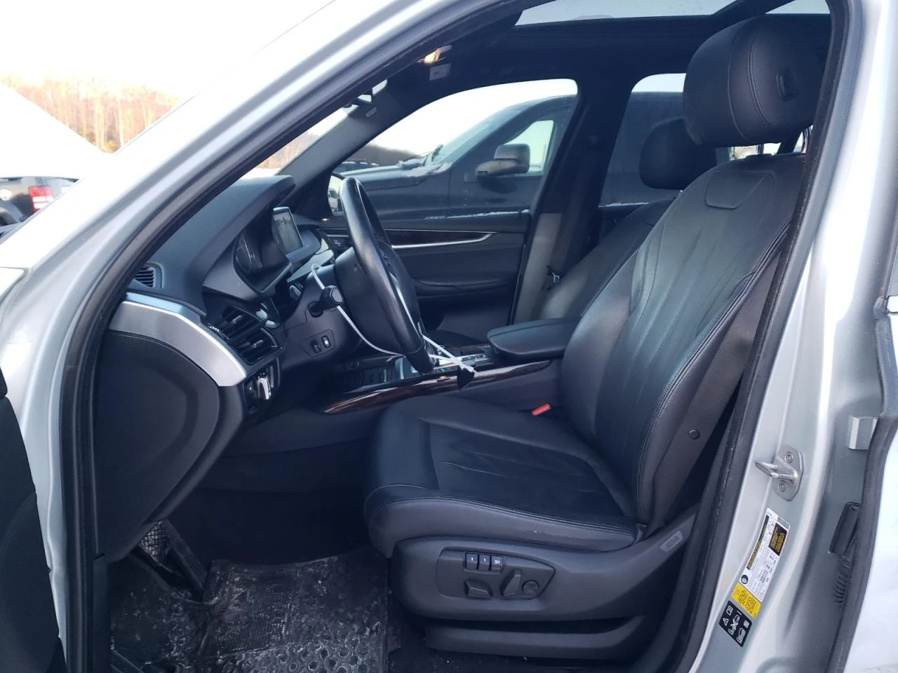 BMW X5 XDRIVE35I* ПАНО* KEYLESS* КАМЕРА* ПОДГРЕВ - изображение 7