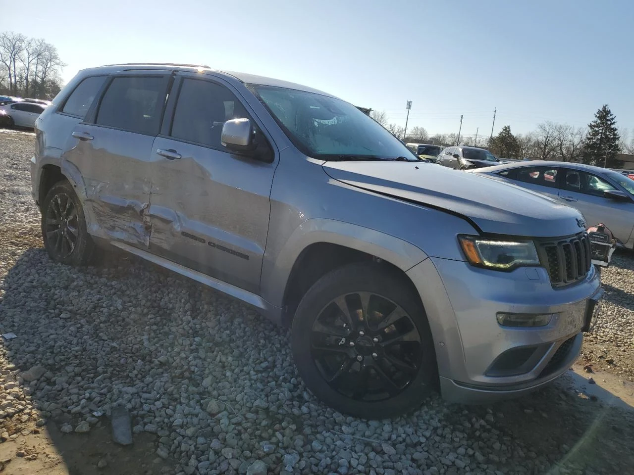 Jeep Grand cherokee HIGH ALTITUDЕ Обдух* LED* Дистроник* Въздух* Пано* - изображение 6