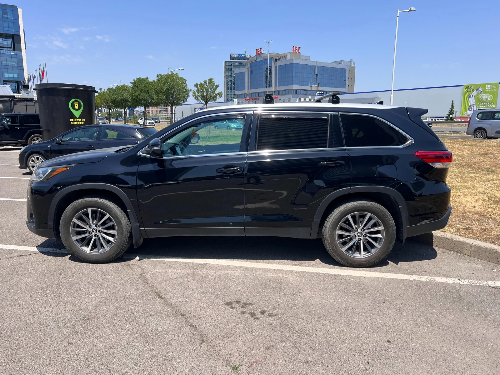 Toyota Highlander  - изображение 4