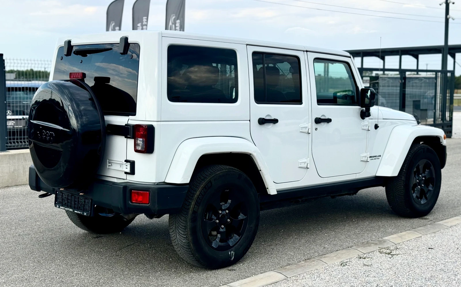 Jeep Wrangler UNLIMITED - изображение 6