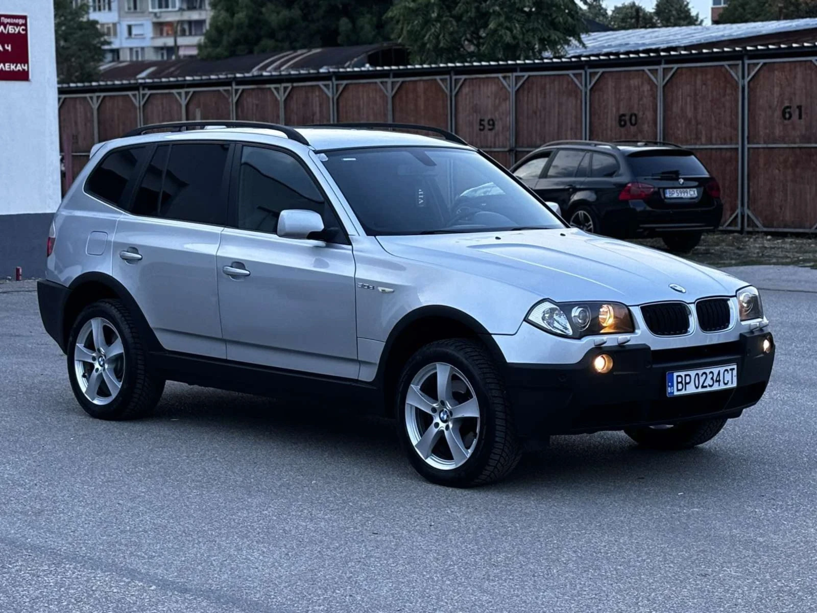 BMW X3 3.0D~204~ - изображение 2