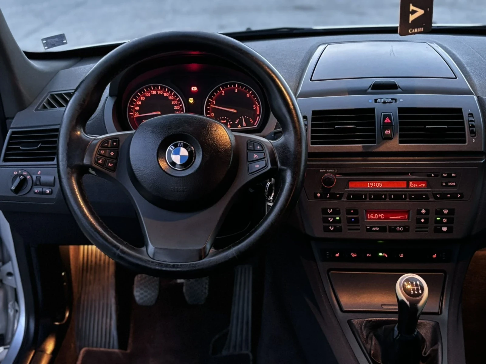 BMW X3 3.0D~204~ - изображение 7