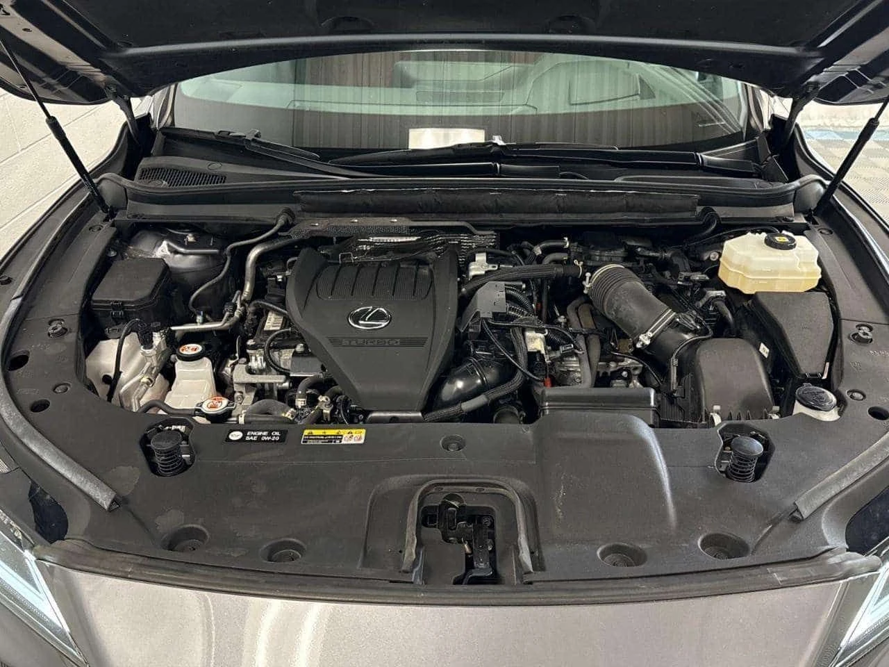 Lexus RX 500h F SPORT ЕДИН СОБСТВЕНИК СЕРВИЗА ИСТОРИЯ, снимка 14 - Автомобили и джипове - 54039446