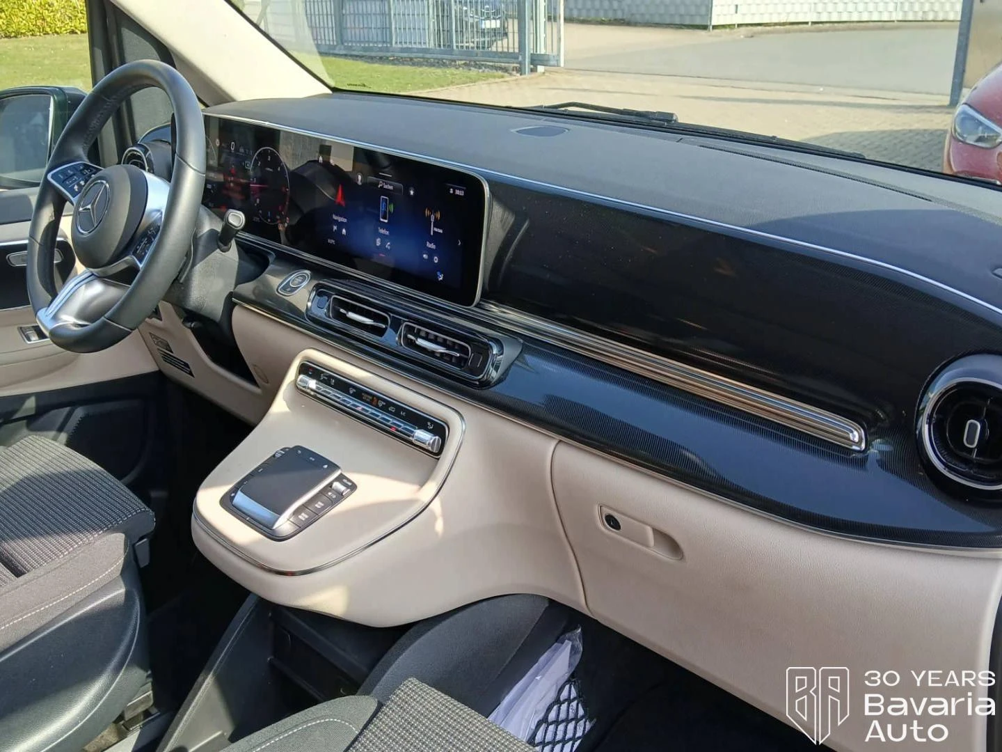 Mercedes-Benz V 300 V250d Marco Polo Automatik, снимка 8 - Автомобили и джипове - 54458694