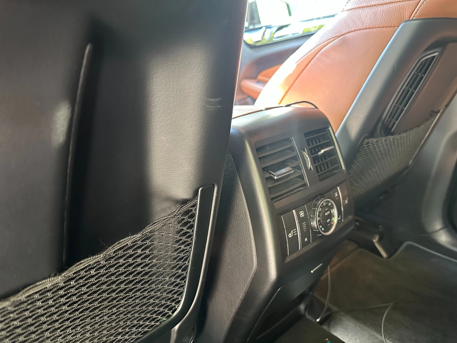 Mercedes-Benz GLS 350, снимка 15 - Автомобили и джипове - 54661963