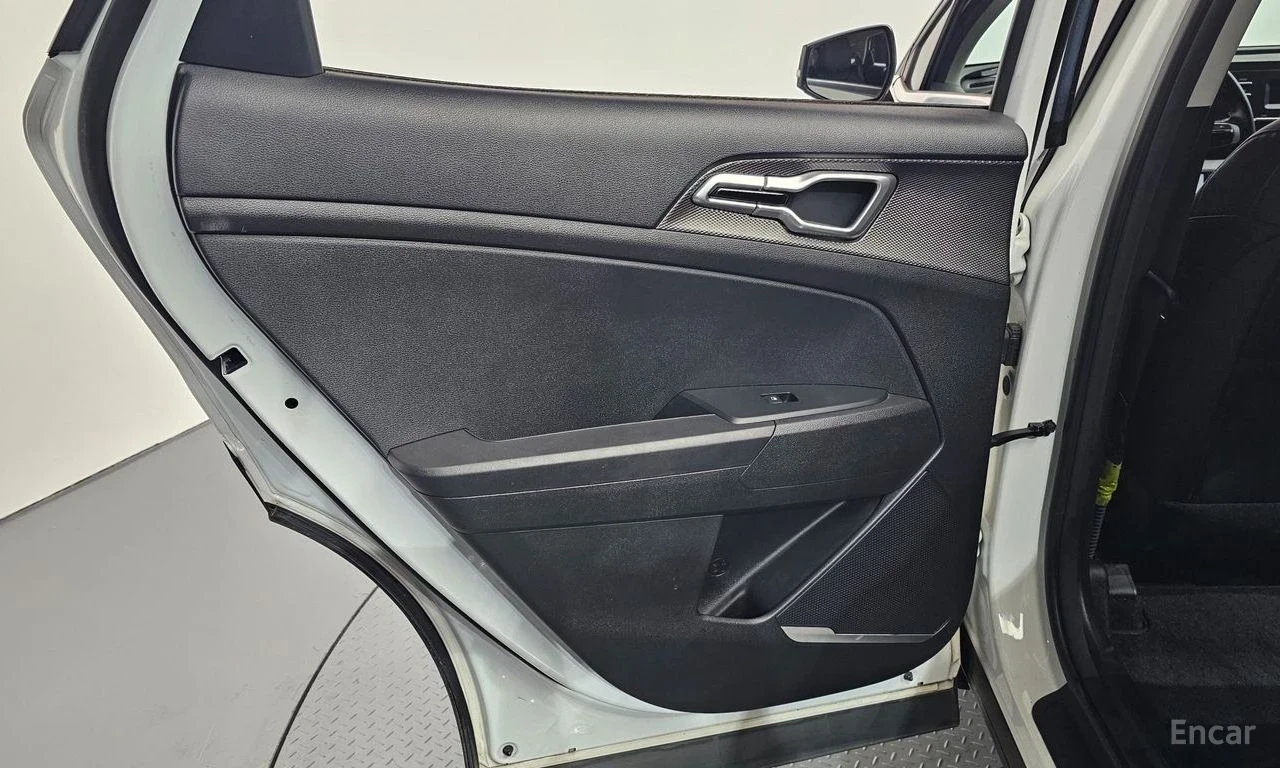 Kia Sportage  LPG 2.0, снимка 14 - Автомобили и джипове - 54756458