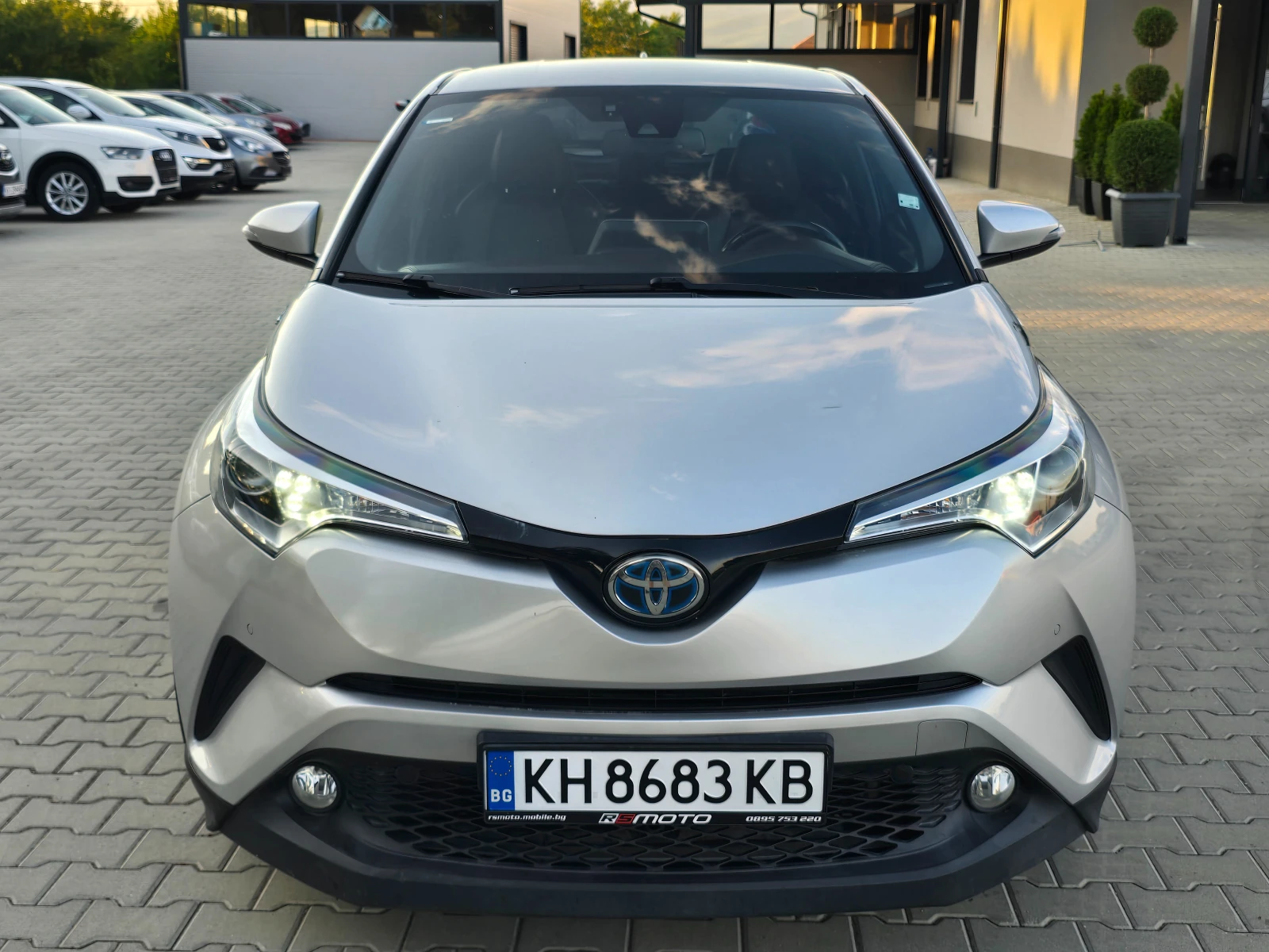 Toyota C-HR 1.8Hybrid, Park Assist, Подгрев, Кожа!, снимка 7 - Автомобили и джипове - 55013522