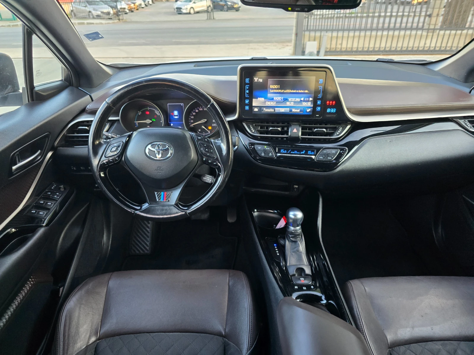 Toyota C-HR 1.8Hybrid, Park Assist, Подгрев, Кожа!, снимка 10 - Автомобили и джипове - 55013522