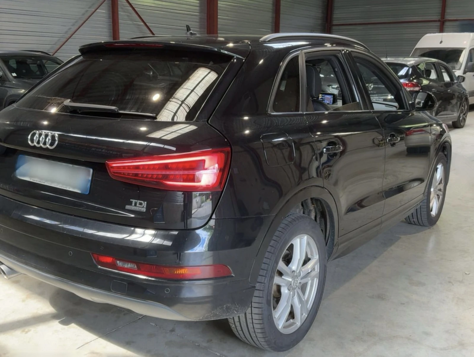 Audi Q3 2.0 TDI 150к.с. 3xS-LINE QUATTRO, снимка 5 - Автомобили и джипове - 55094130