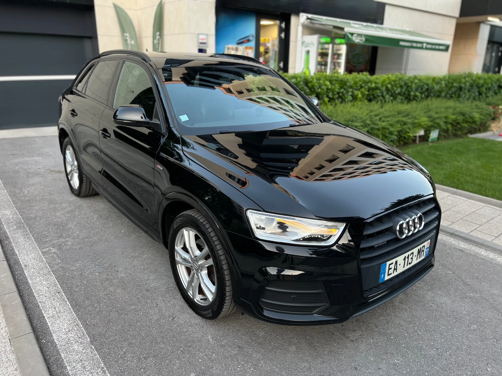 Audi Q3 2.0 TDI 150к.с. S-LINE SHADOW QUATTRO, снимка 3 - Автомобили и джипове - 55094130