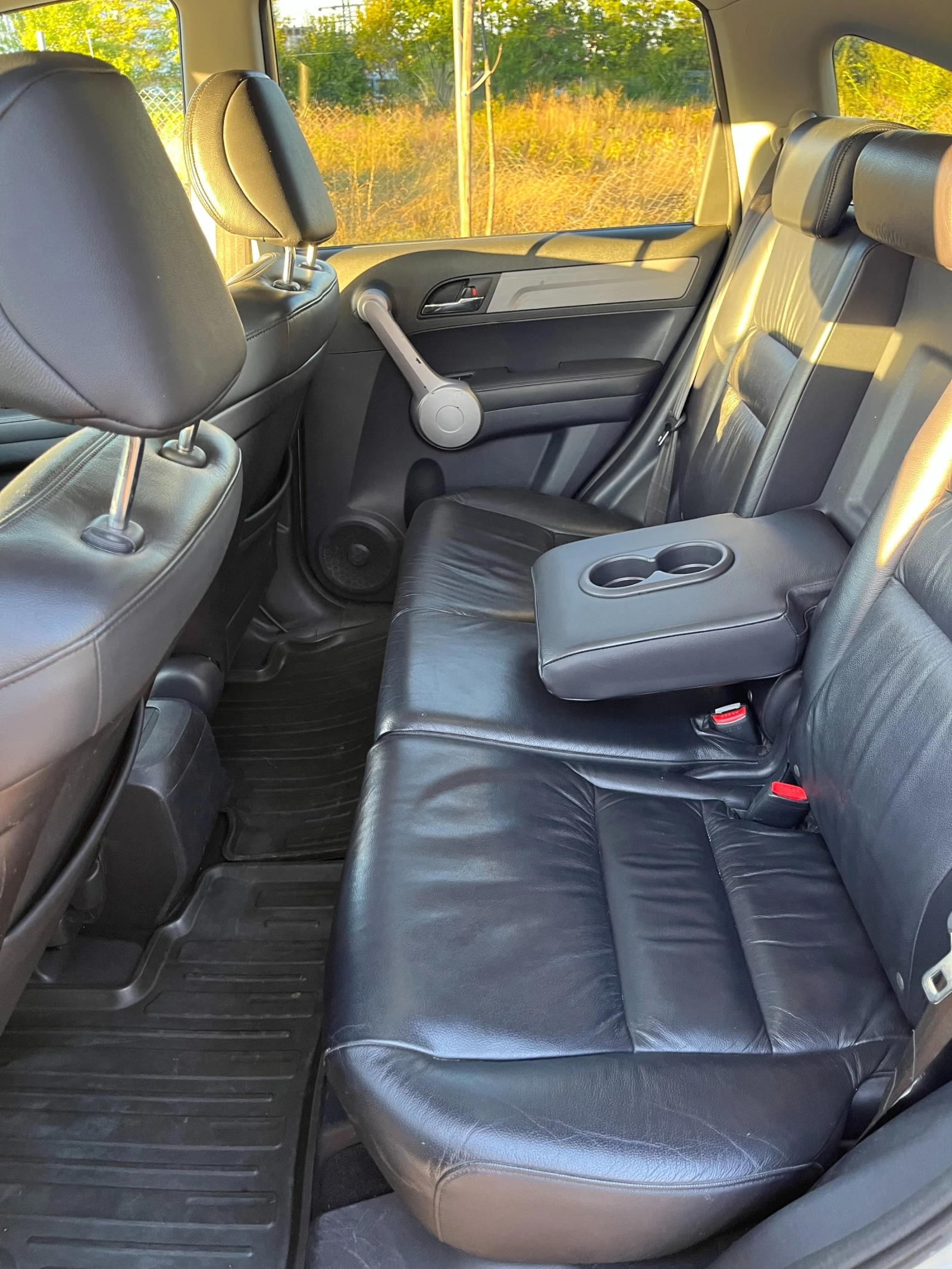 Honda Cr-v Executive, снимка 13 - Автомобили и джипове - 55982320