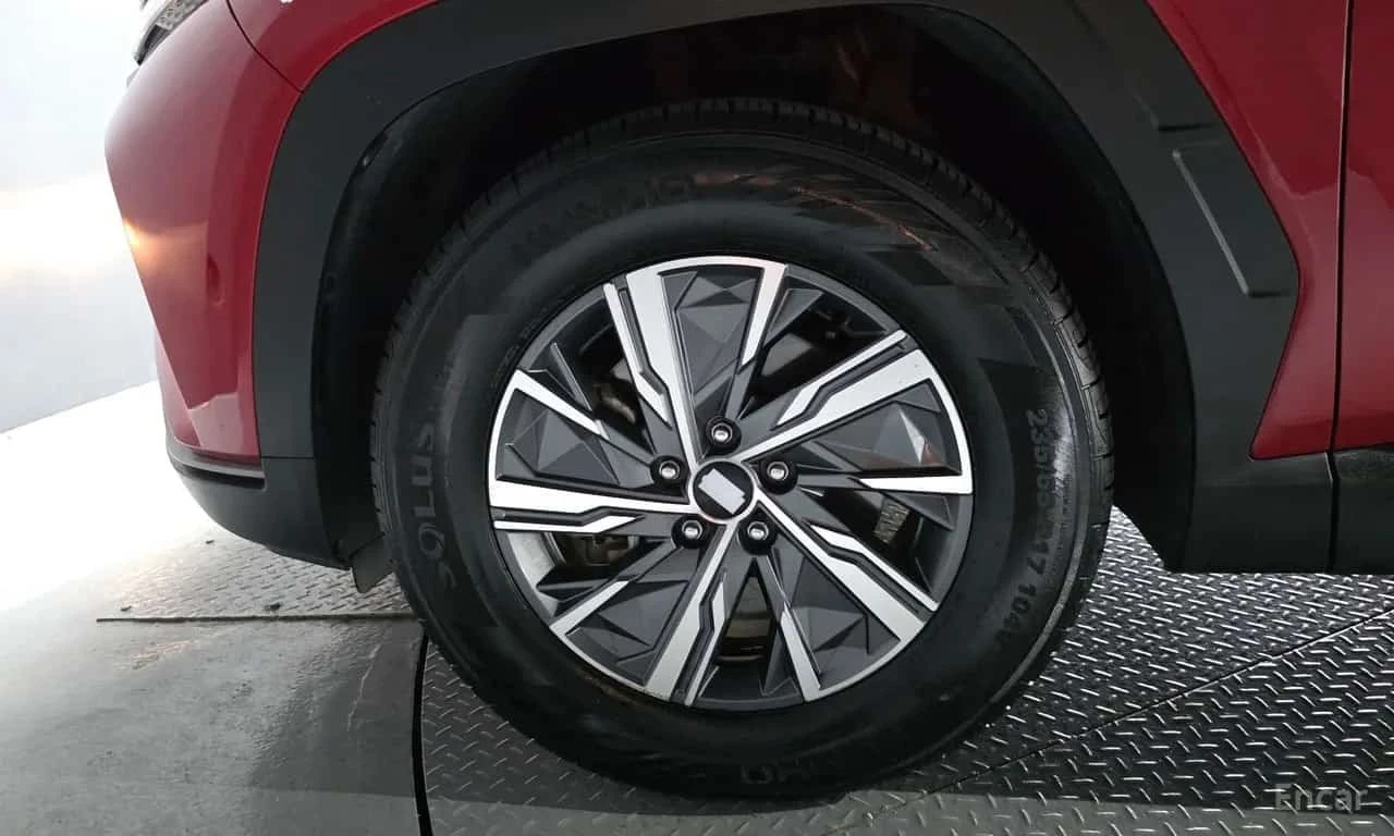 Hyundai Tucson * Modern 2WD * Камера * Кожа * , снимка 14 - Автомобили и джипове - 56228372