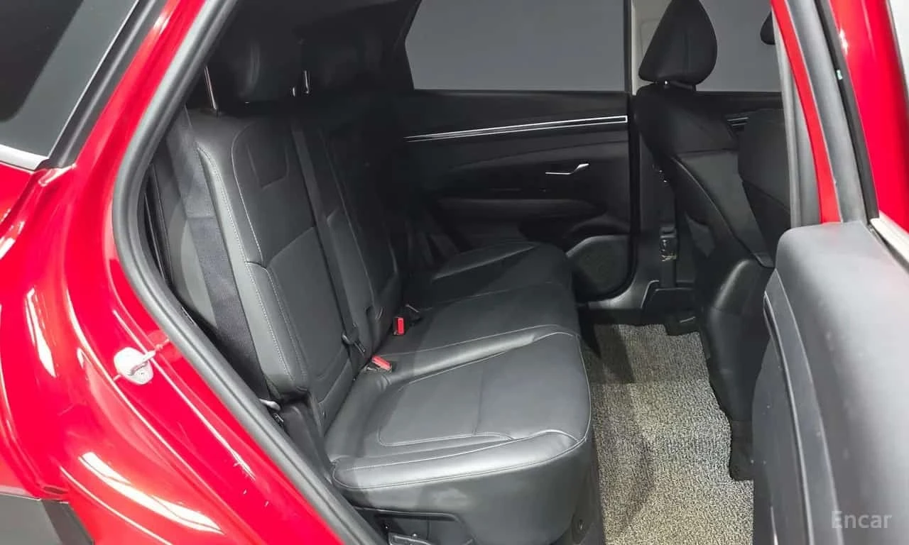 Hyundai Tucson * Modern 2WD * Камера * Кожа * , снимка 13 - Автомобили и джипове - 56228372