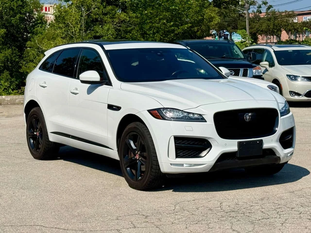 Jaguar F-PACE R Sport / CARFAX / 2 ����� / ���������� | Mobile.bg � ����������� 3