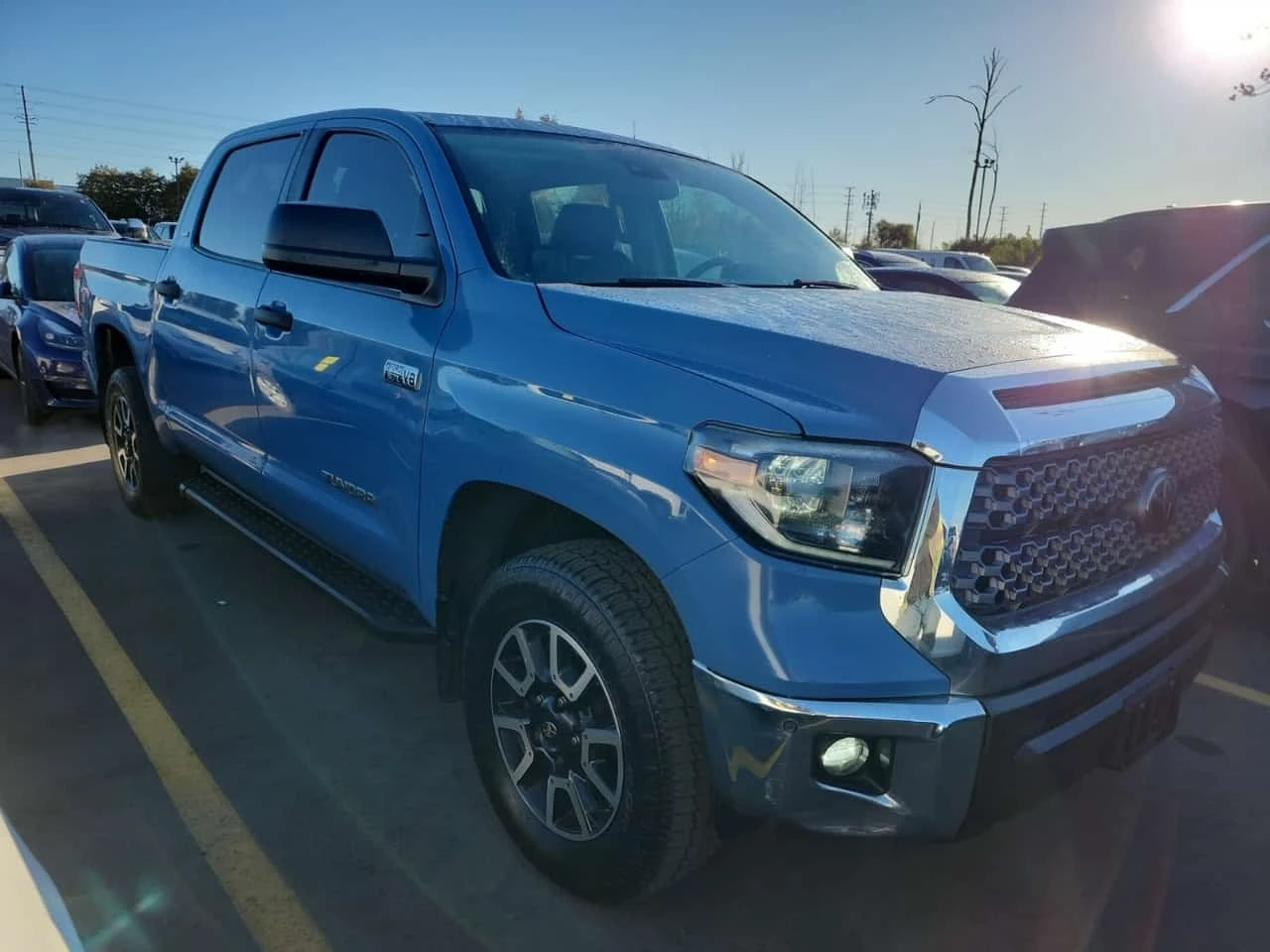 Toyota Tundra 4x4 Crewmax Crew Cab Short Bed * CARFAX *  | Mobile.bg � ����������� 3