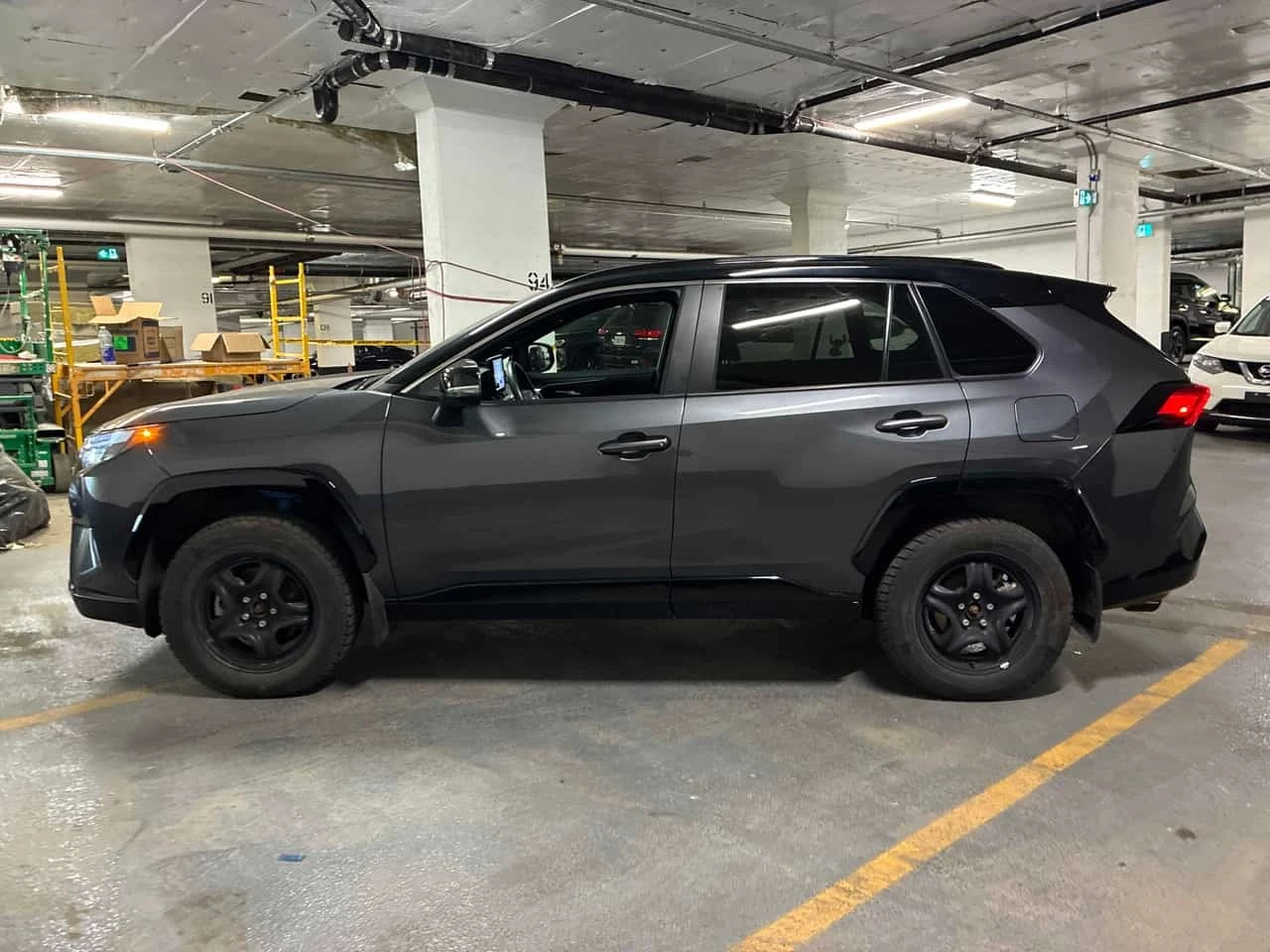 Toyota Rav4 Hybrid XSE | CARFAX | ���������������� �� TOYOTA | Mobile.bg � ����������� 3