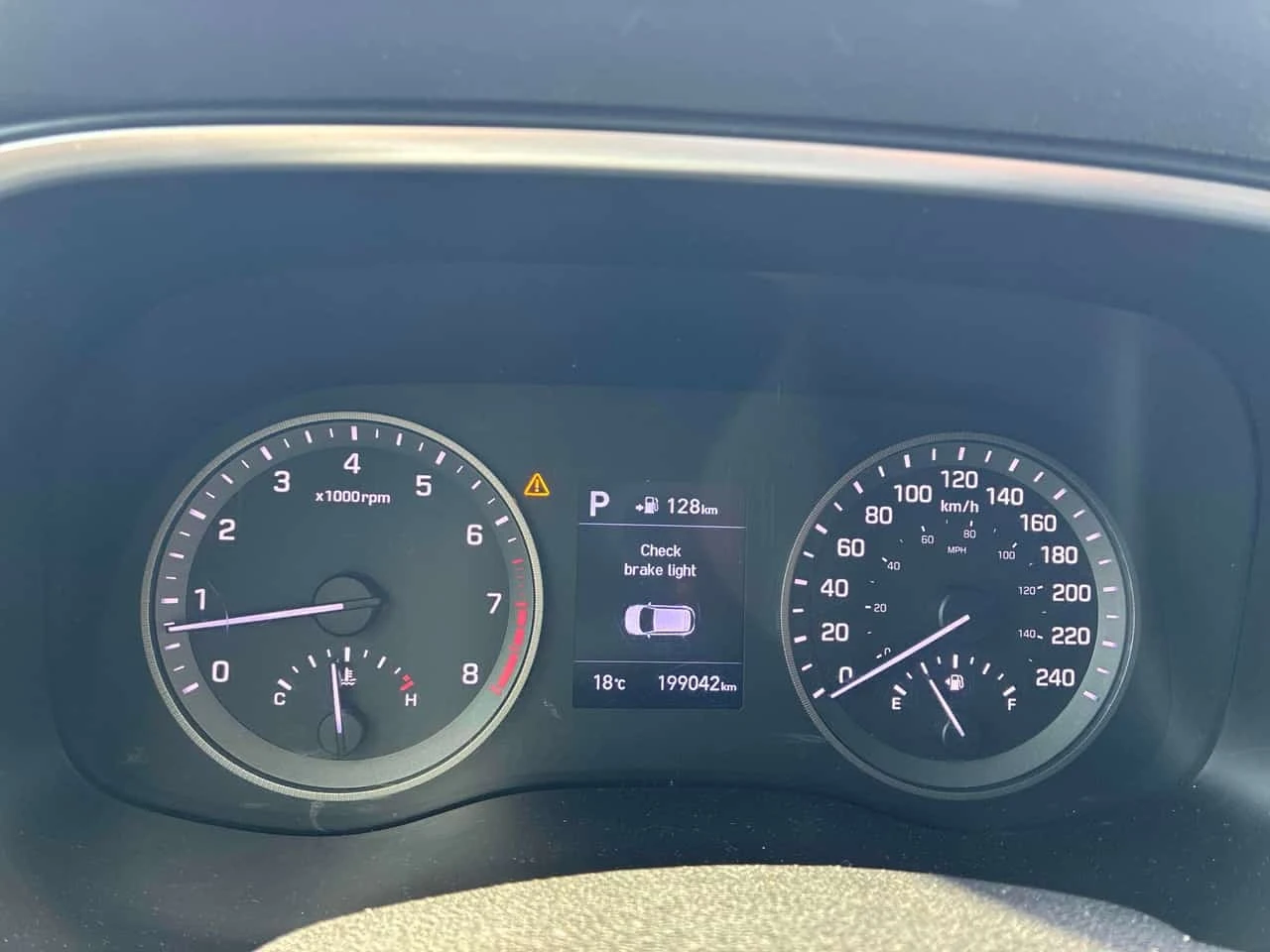 Hyundai Tucson * Preferred * ���������� * ������ ���������������� | Mobile.bg � ����������� 8