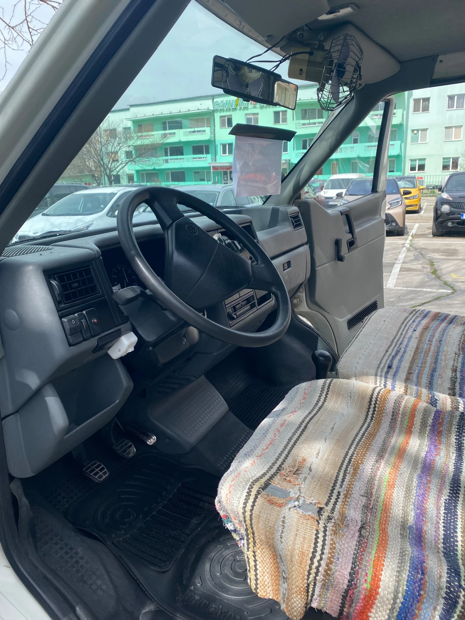 VW T4, снимка 3 - Бусове и автобуси - 54021660