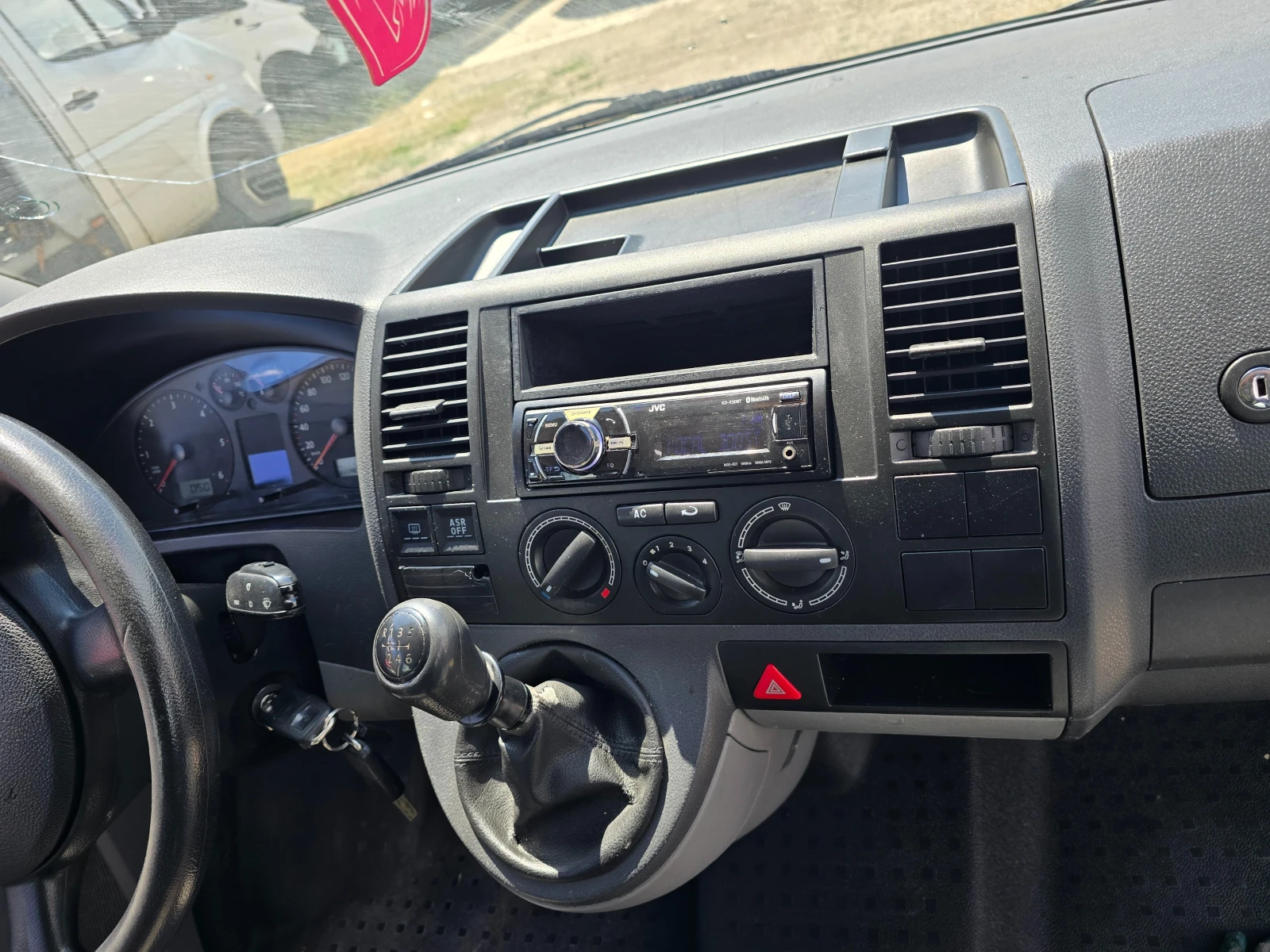 VW T5 2.5 TDI BNZ, снимка 5 - Бусове и автобуси - 54959451