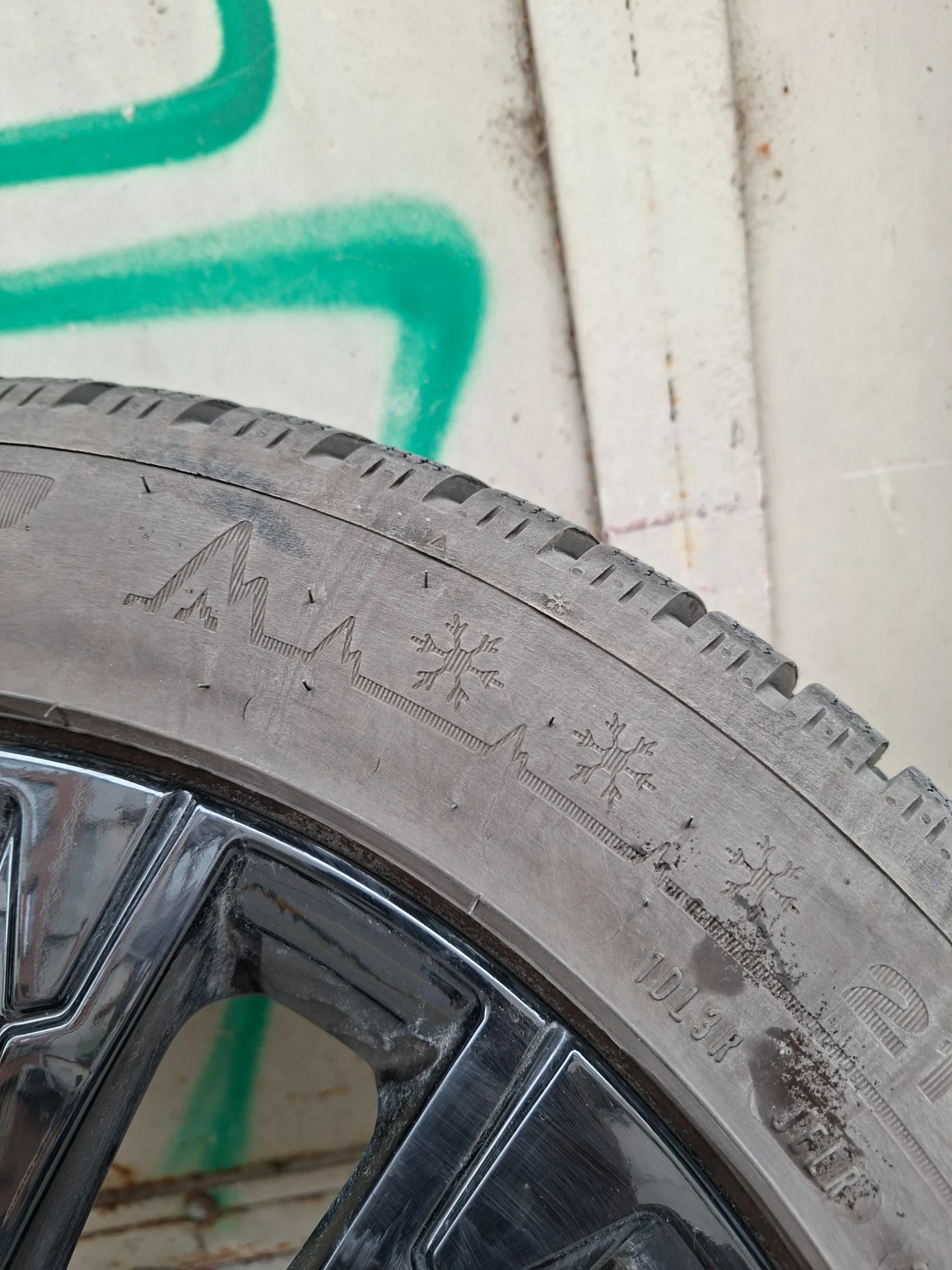 Гуми с джанти Dunlop 215/55R17, снимка 4 - Гуми и джанти - 54981464