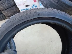 Гуми Зимни 225/40R18, снимка 5 - Гуми и джанти - 46764707