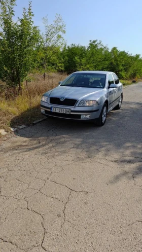 Skoda Octavia 1.6FSI BENZIN 1ви Собственик Michelin, снимка 6