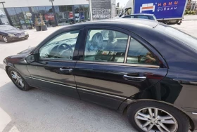 Mercedes-Benz C 200, снимка 3