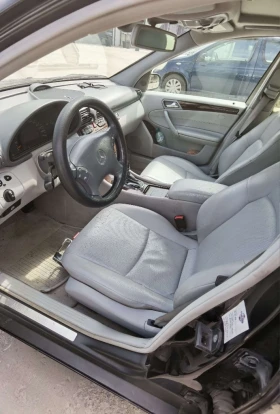 Mercedes-Benz C 200, снимка 5
