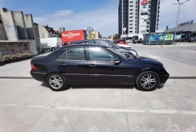 Mercedes-Benz C 200, снимка 2