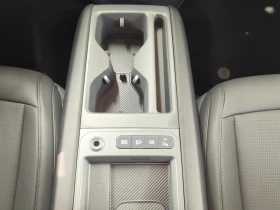 Kia EV9 AIR/204HP/7S/CAM/LED/CPLAY/NAVI/KLESS/689q, снимка 11