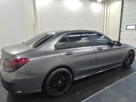 Mercedes-Benz C 300 AMG-pkg* Keyless* Ambient* Подгрев* Камера - 12400 € / 24252.29 лв. - 97304116 3