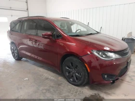 ������ Chrysler Pacifica
