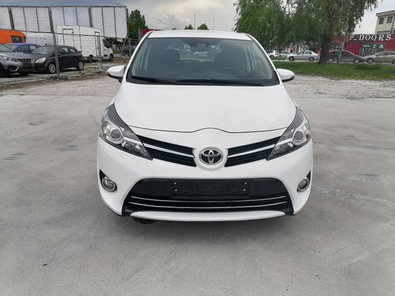 Toyota Verso, снимка 1 - Автомобили и джипове - 45651189